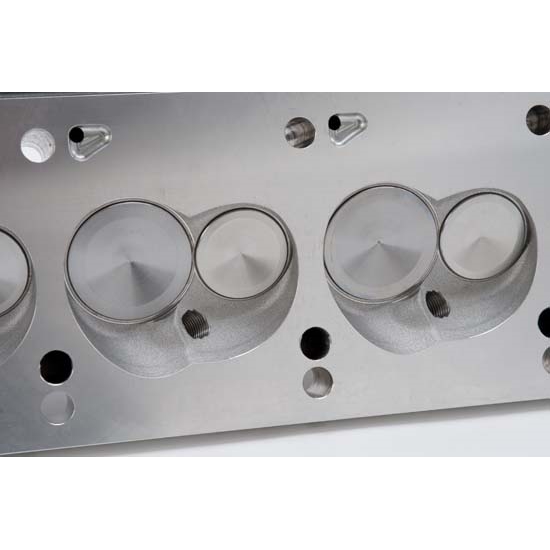 Edelbrock 5028 E-205 Cylinder Head, Small Block Ford, Assembled
