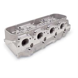 Edelbrock 77439 Victor 24 Deg. Rectangular Port Cylinder Head