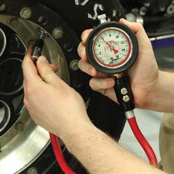 Longacre® 52-52032 Liquid Filled 21/2 GID Tire Gauge 0-15