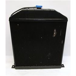 Garage Sale - Walker Z-493-1 Z-Series 1942-1948 Ford Radiator for Chevy Engine