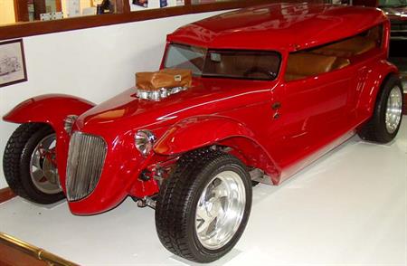 自動車 MONOGRAM  Li'l Coffin  CUSTOM SHOW ROD Monogram 1966 1:25 Scale Li'L Coffin Ford Show Rod Worlds