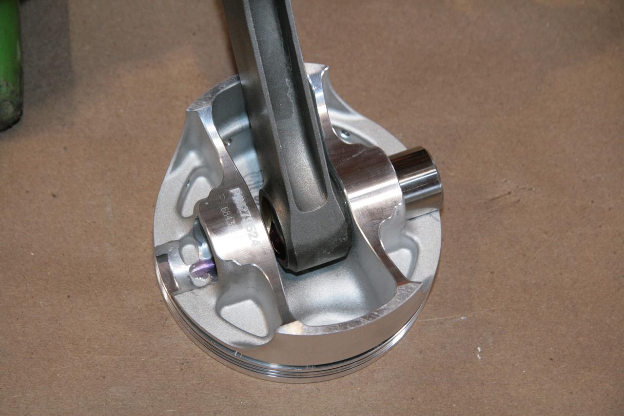 H-Beam Connecting Rod Side Profile