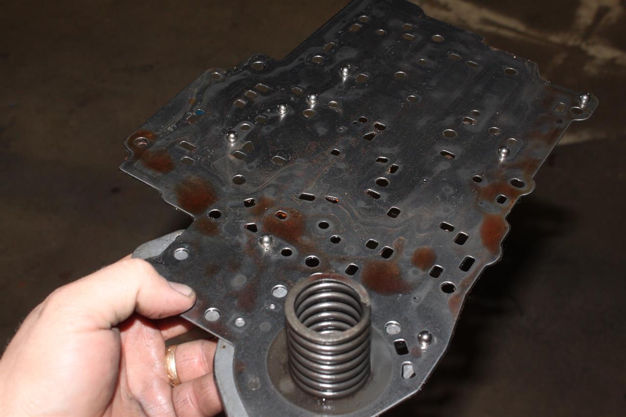 2004R Transmission Valve Body Check Balls