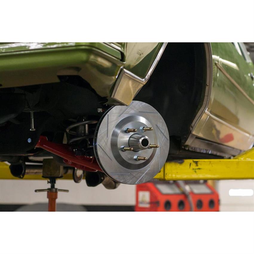 UMI 3046 7888 GBody C5/C6 Front Brake Conversion Brackets