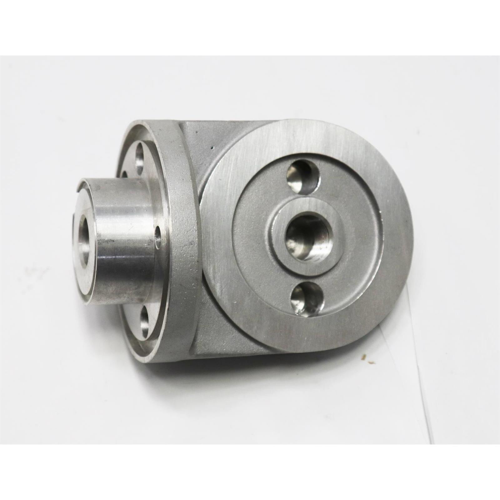 Barnes Systems 9012 Small Block Chevy External Dry Sump Adapter