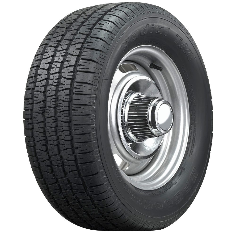 BFGoodrich Radial T/A 235/60R15 2本 BFGoodrich Radial T/A Raised White Letter 235/60R15 Tire