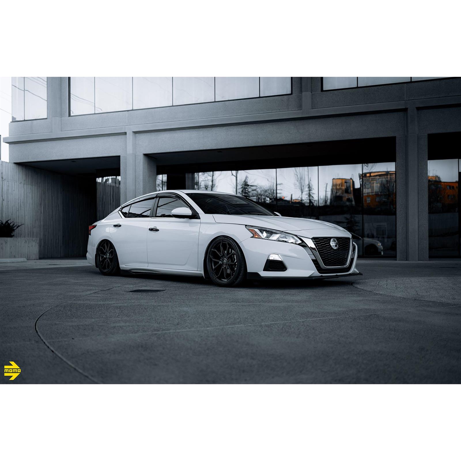 MOMO M10199544P35 19x9.5 Anzio Wheel, 5x112, Satin Black