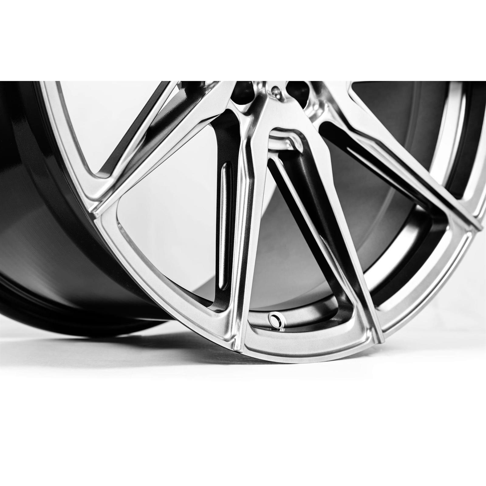 ADV.1 V22190062P30 19x10 ADV5.0 Wheel, 5x120.65, Platinum