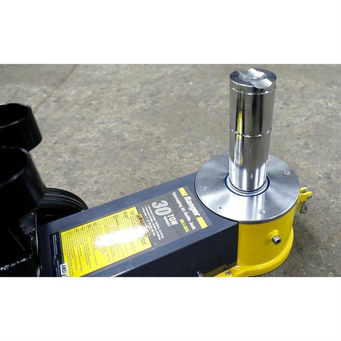 Ranger 5150443 30Ton Capacity Telescoping Air Bottle Jack