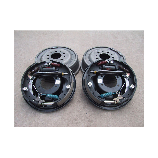 Ford 9 Inch Drum Brake Kit, Big Ford New Style, 4.5x5/4.75x5 BP