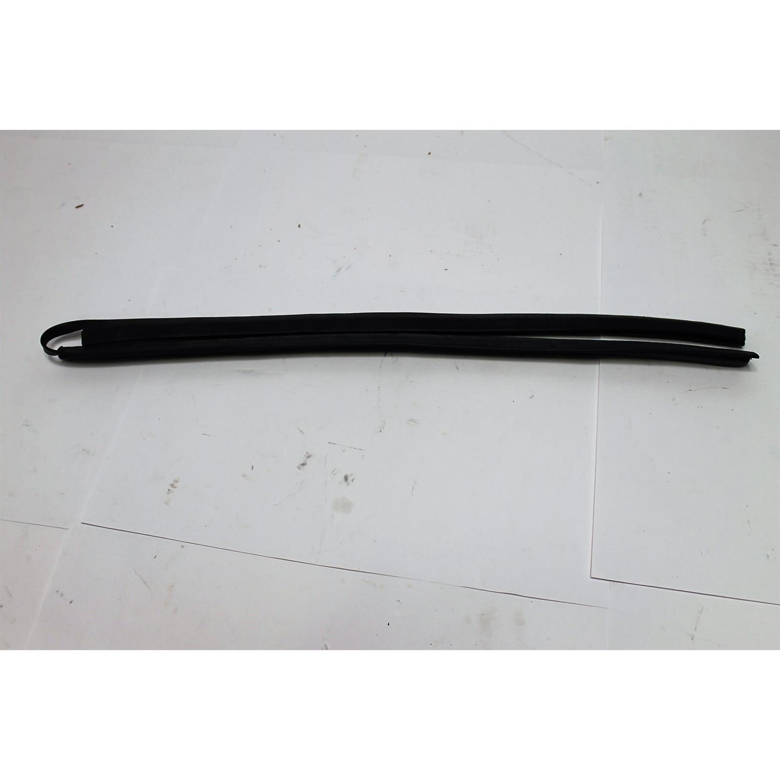 OER K886 69 Camaro/Firebird Headliner Molding, Front, Black