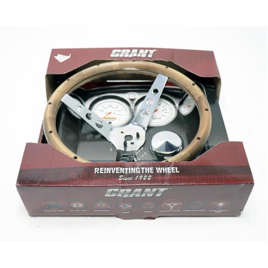 Grant 742 Elite Gt Black 4Spoke