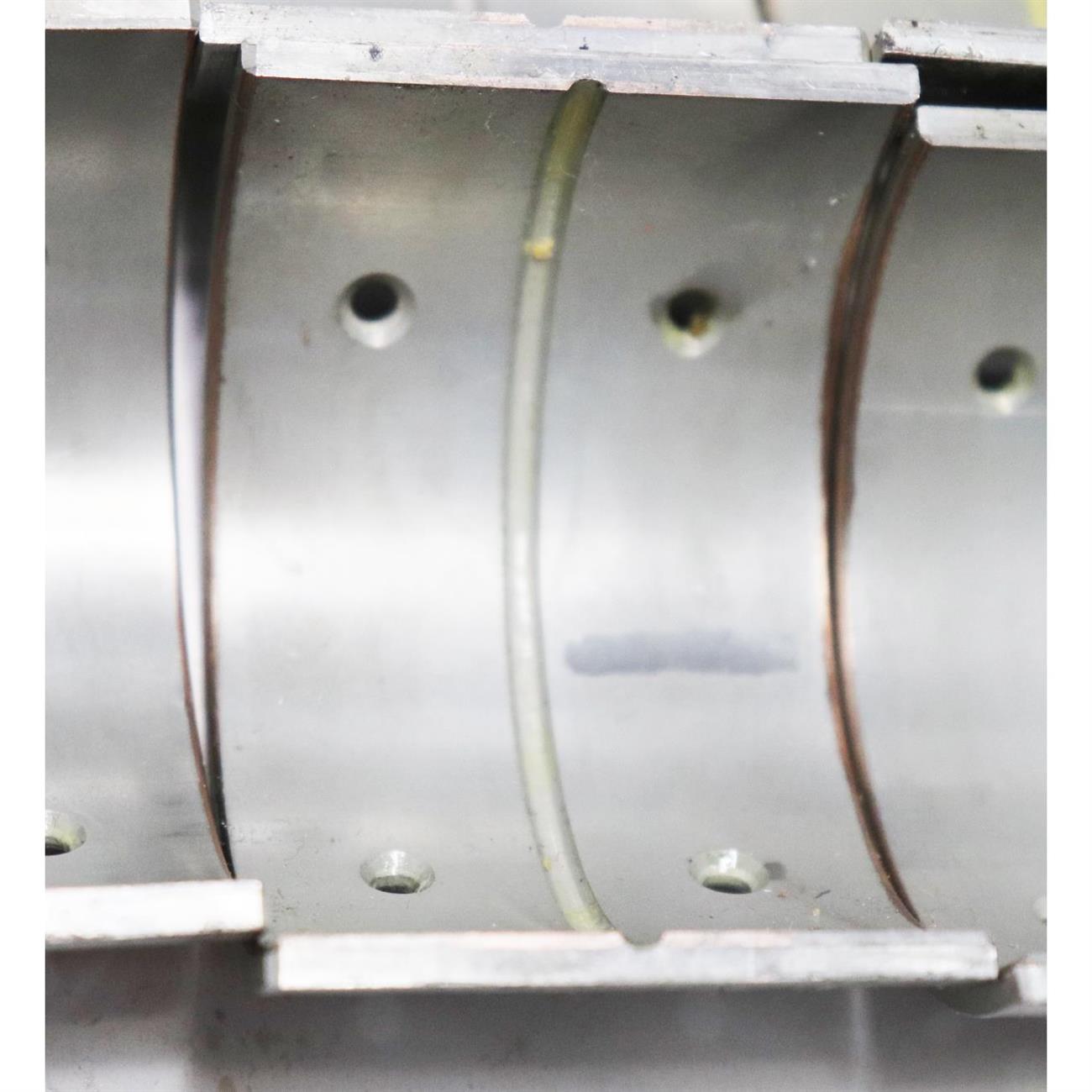 193948 Flathead Ford 2.138 Floating Rod Bearings .010