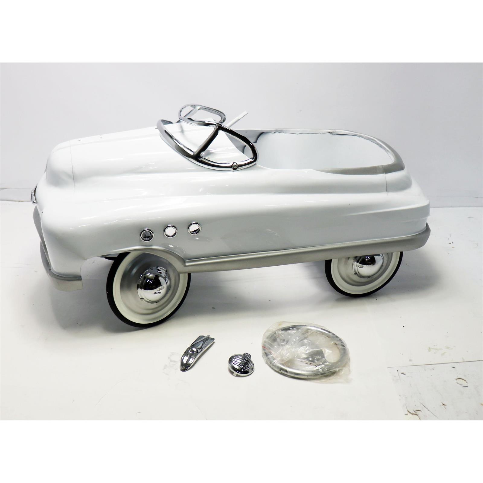 Murray_ Comet Style Pedal Car White