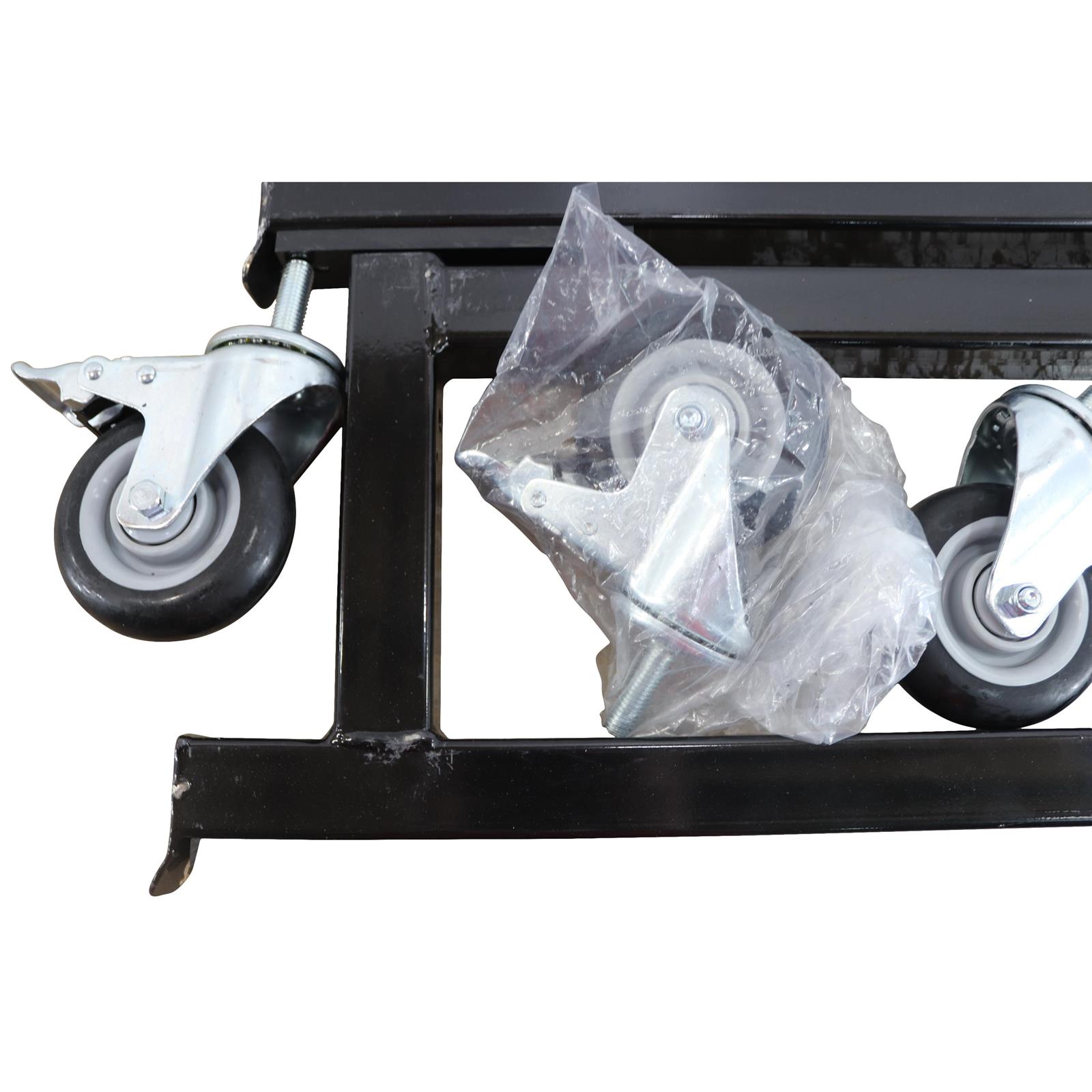 COLLAPSIBLE CHASSIS STANDS