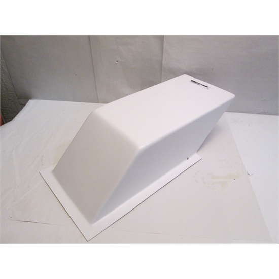 Garage Sale Tunnel Ram II Fiberglass Hood Scoop