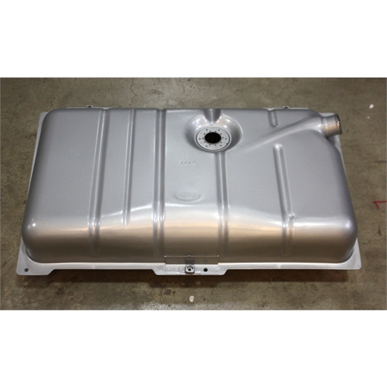 Garage Sale Bob Drake 11A9002 19411948 Ford Car 17 Gallon Steel