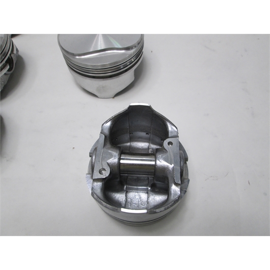 Garage Sale KB Chevy 350 Hypereutectic Pistons, .150 Dome, 6.0 Rod