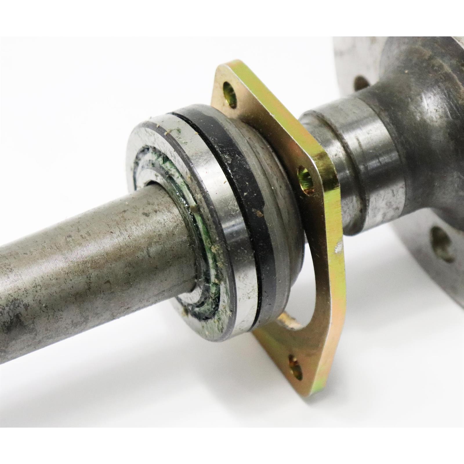 Currie 98132 9 Inch Ford CutToFit 31 Spline Axle, 32 Inch